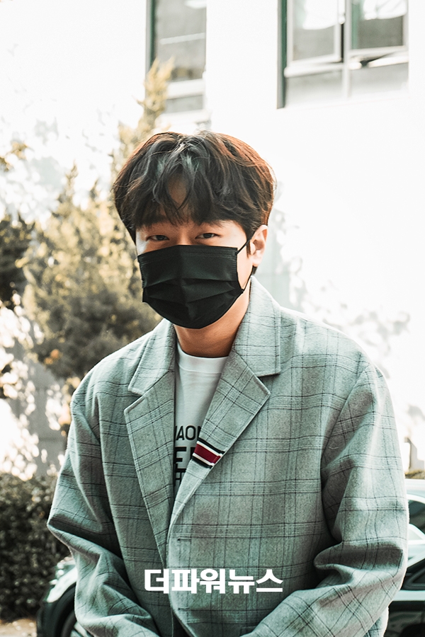 이찬원, KBS 불후의명곡 출근길