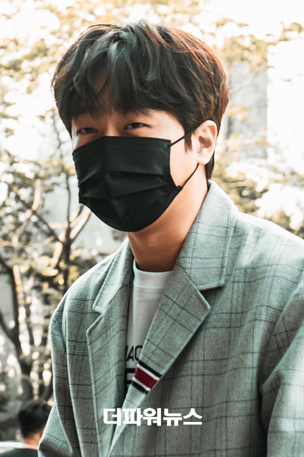 이찬원, KBS 불후의명곡 출근길