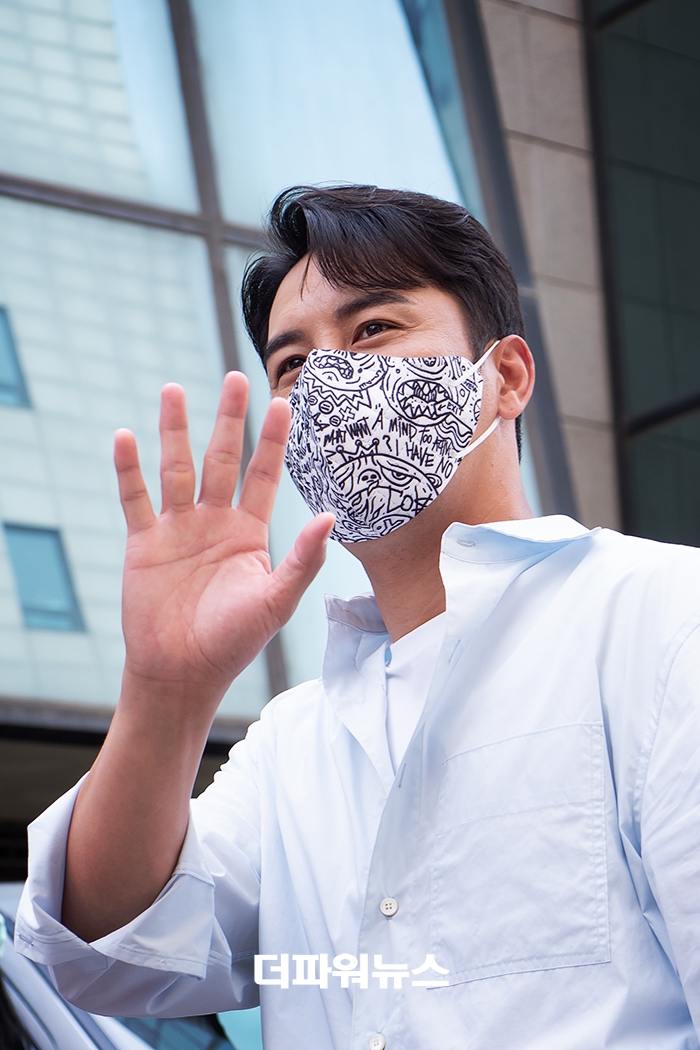 장민호, KBS 주접이풍년 출근길