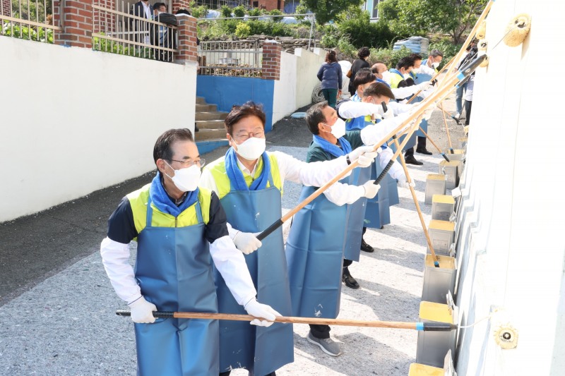 농협중앙회, 사랑의 집고치기 봉사