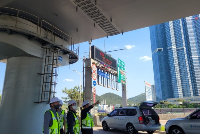 광안대교 안전점검 전경. (사진=국토안전관리원)