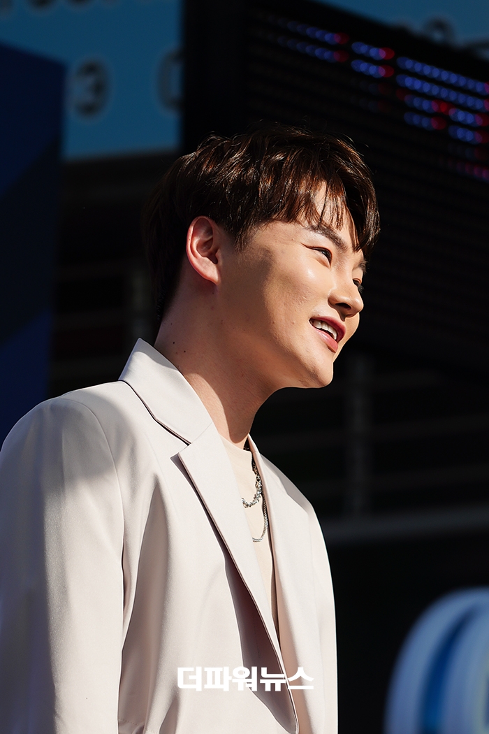 박서진, 명지역길 축제 공연
