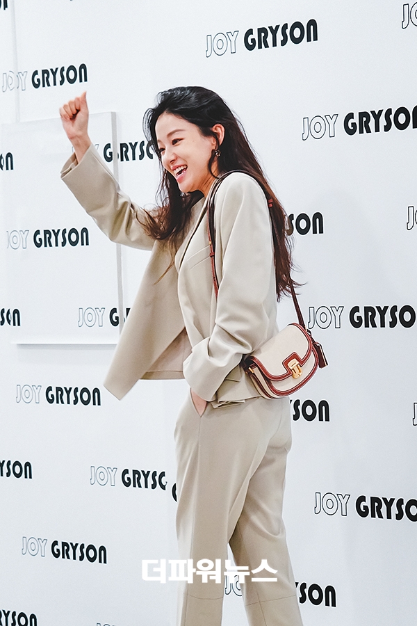 이주명, 포토월 행사