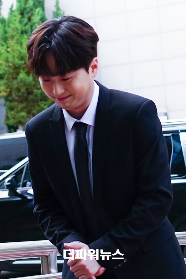 이찬원, KBS 불후의명곡 출근길