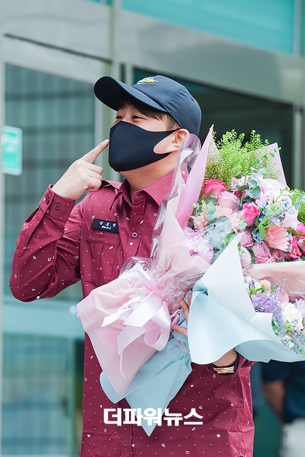 김호중, 소집해제 현장