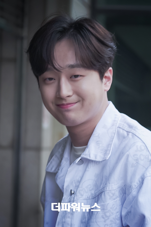 이찬원, KBS 불후의명곡 출근길