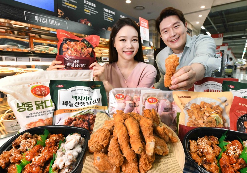 홈플러스, 외식 물가 잡는 ‘치킨 대전’ 개최