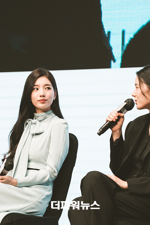 수지, 안나 제작발표회