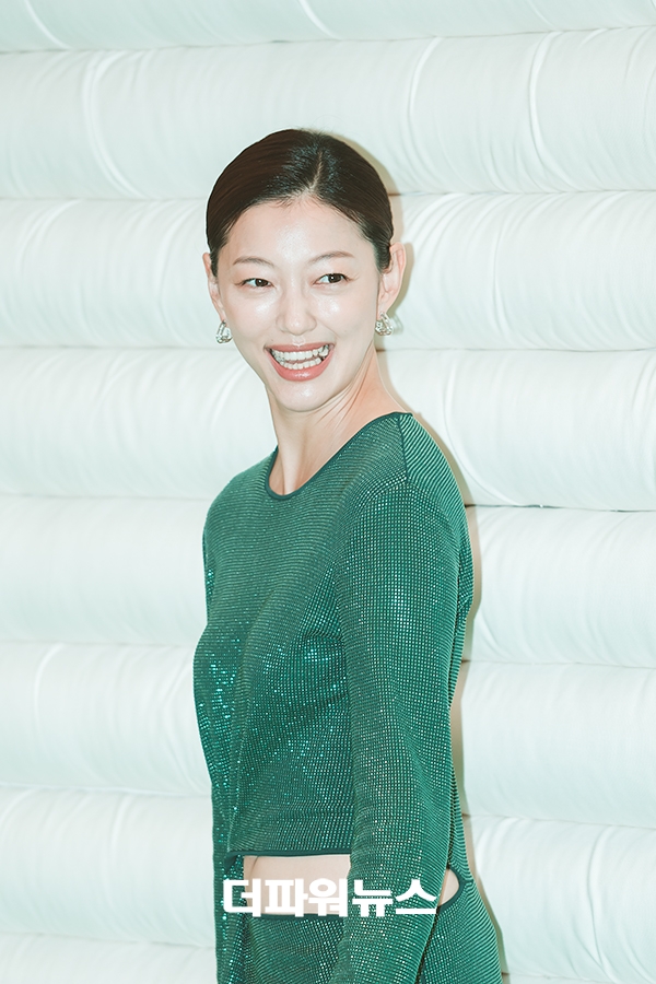 이엘, 팝업스토어 포토월 행사