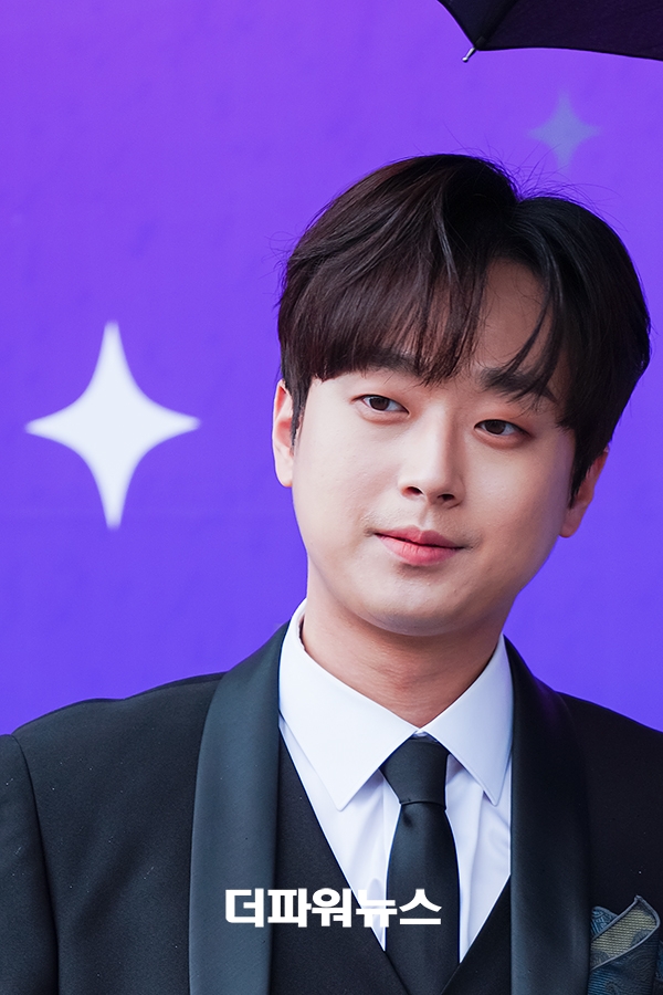 이찬원, KBS 불후의명곡 출근길