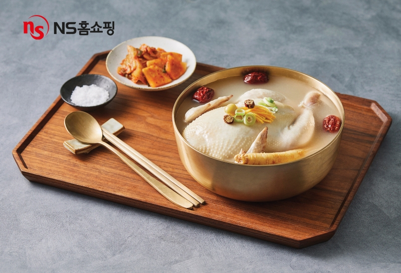 NS홈쇼핑, 이른 더위 장마에 지친 심신 달래줄 ‘하림 삼계탕’ 특집전
