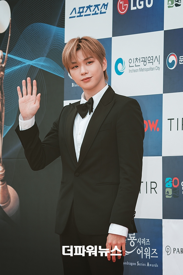 강다니엘, 청룡시리즈어워즈 레드카펫