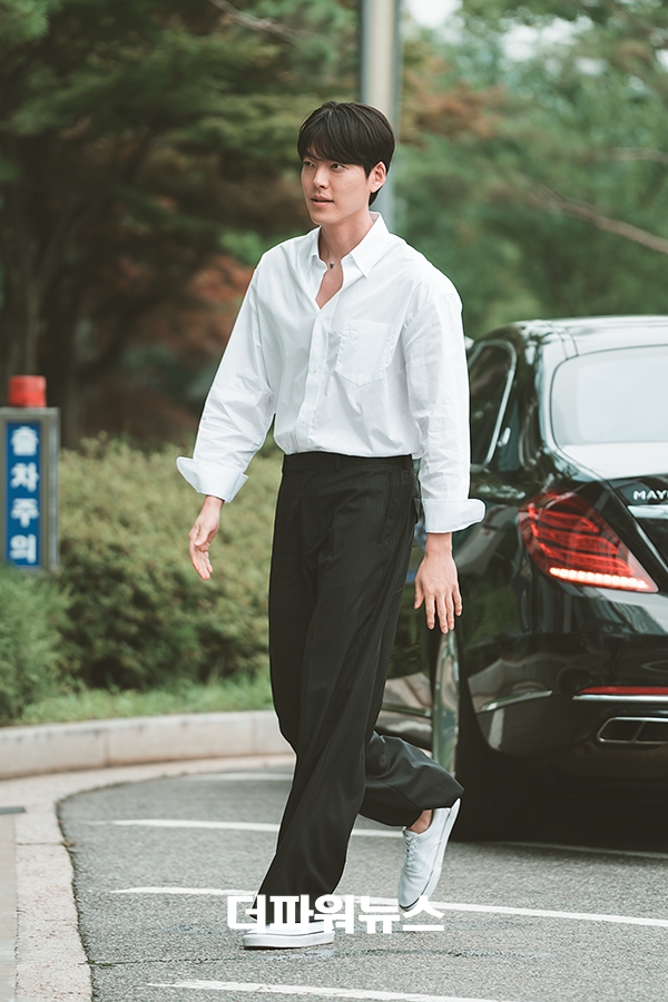 김우빈, MBC 라디오 출근길