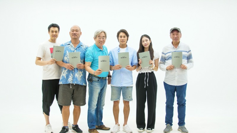 웹드라마 출연진(좌측부터 배우 주석제, 김준배, 송민형, 정태우, 서지수, 염동헌)