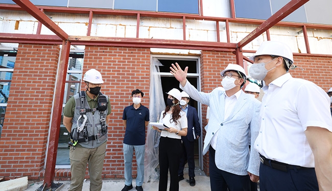 도성훈 인천광역시교육감, 9월 개교예정 이음초등학교공사 현장 점검