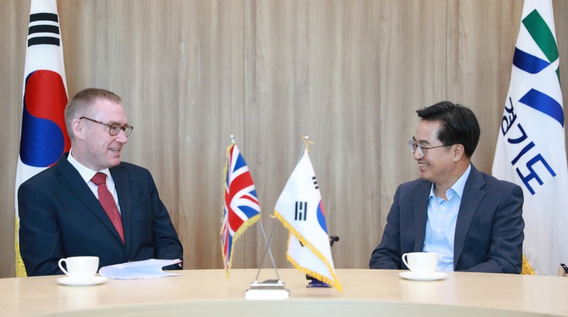 콜린 크룩스(Colin Crooks) 주한 영국대사 접견