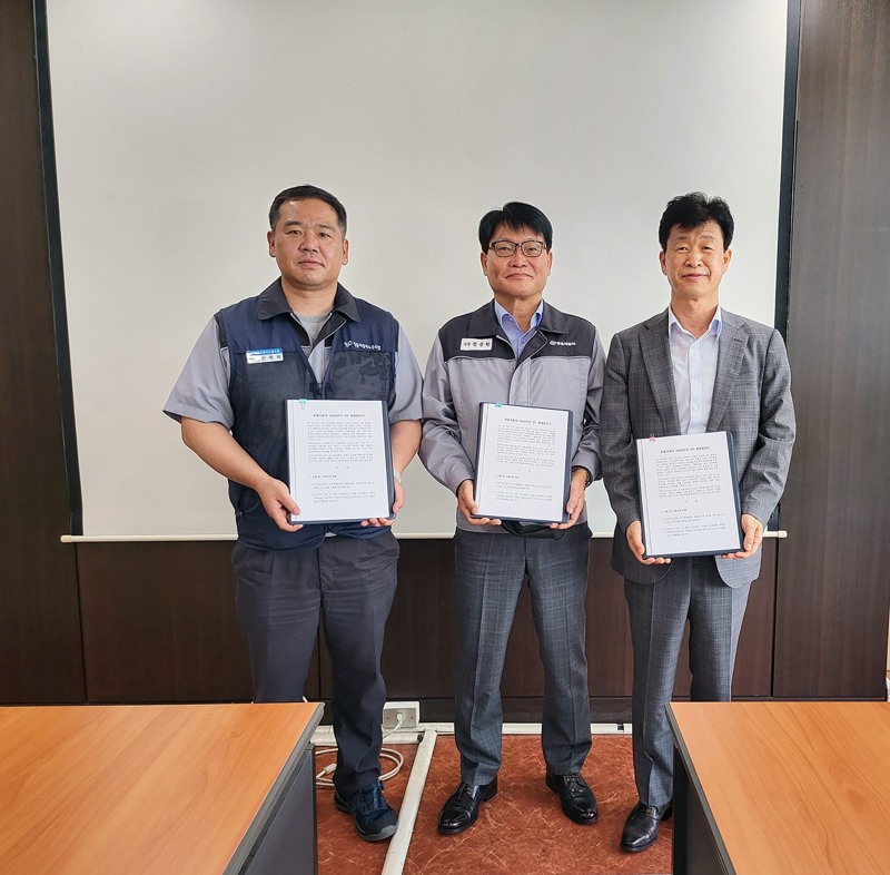 쌍용차 노사, KG컨소시엄과 M&A 관련 3자 특별협약서 체결