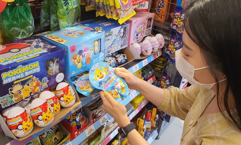 이마트24, 토이캔디 매출, 전년대비 2.6배 증가