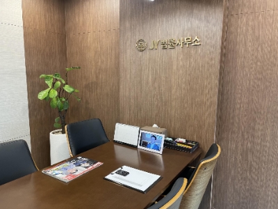 학대당한 미성년 자녀, 직접 친권상실 청구 가능할까?