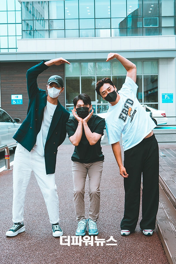 더블레스, KBS 가요무대 출근길