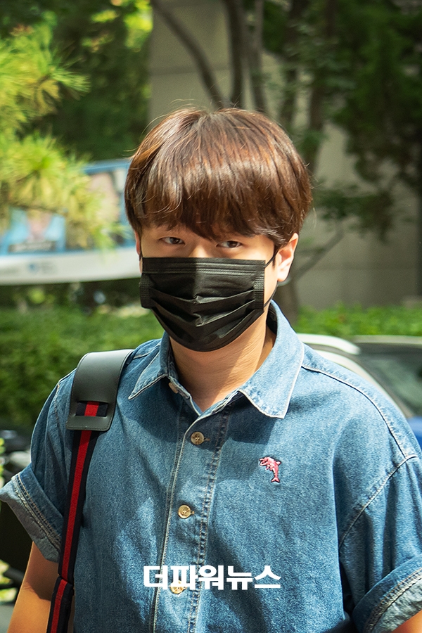 이찬원, KBS 불후의명곡 출근길