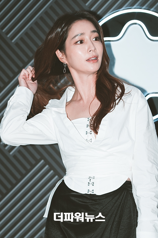이민정, 런칭 행사