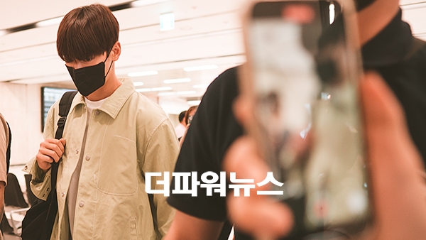 차은우, 김포국제공항 입국
