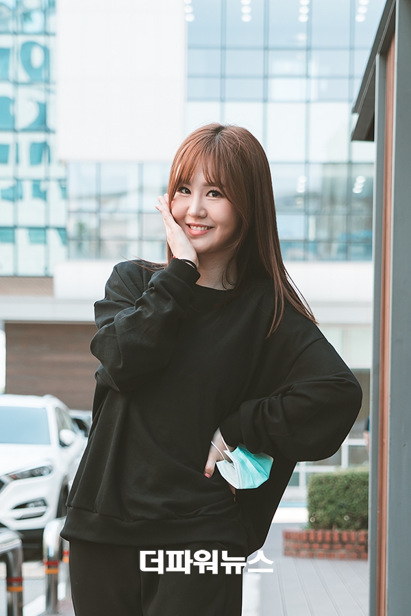 윤수현, 가요무대 출근길