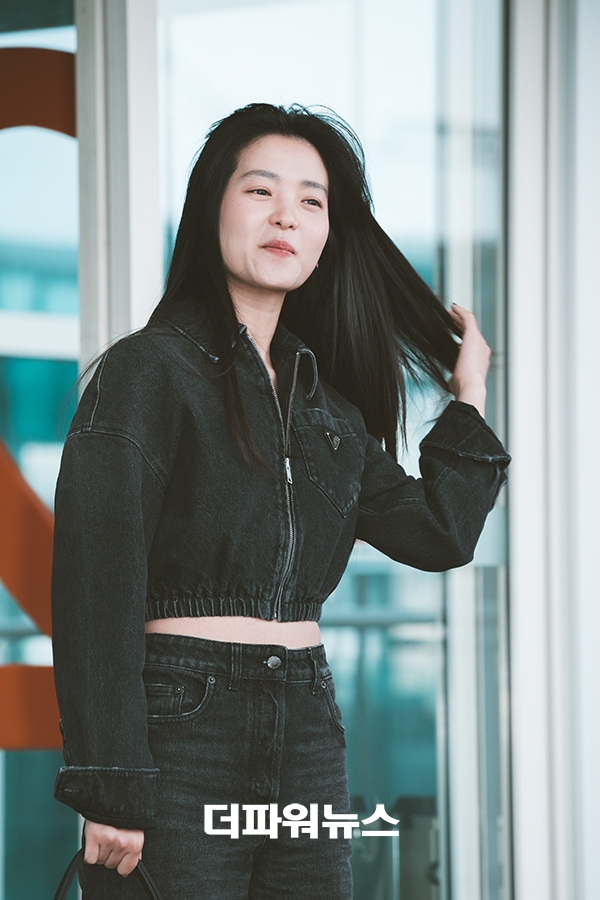 김태리, 인천국제공항 출국