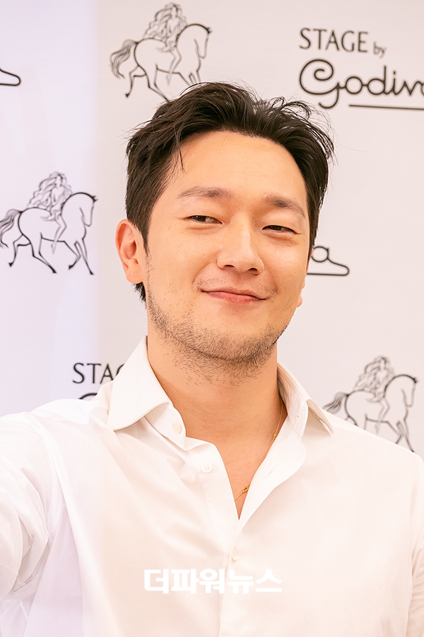 손석구, 런칭 행사