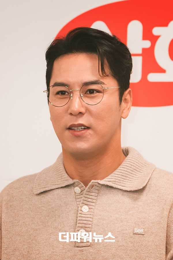 장민호, 팬사인회 현장