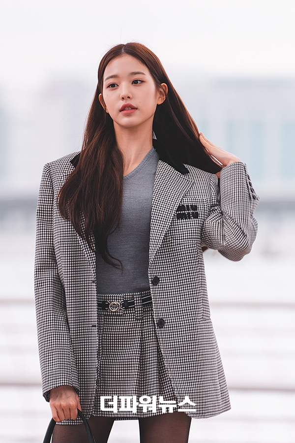 장원영, 인천국제공항 출국