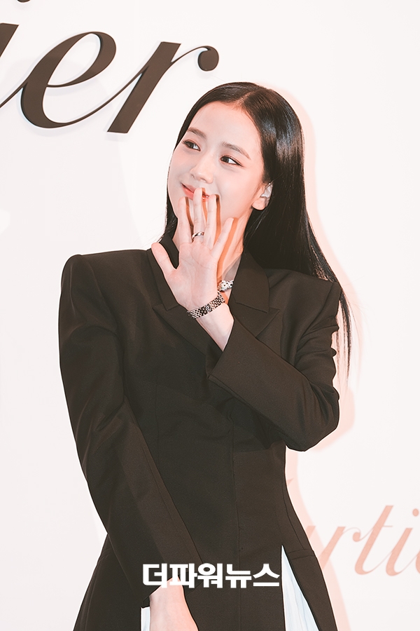 블랙핑크 지수, 오프닝 행사