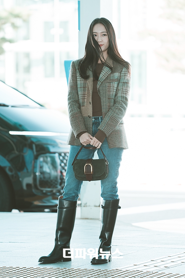 정수정, 인천국제공항 출국