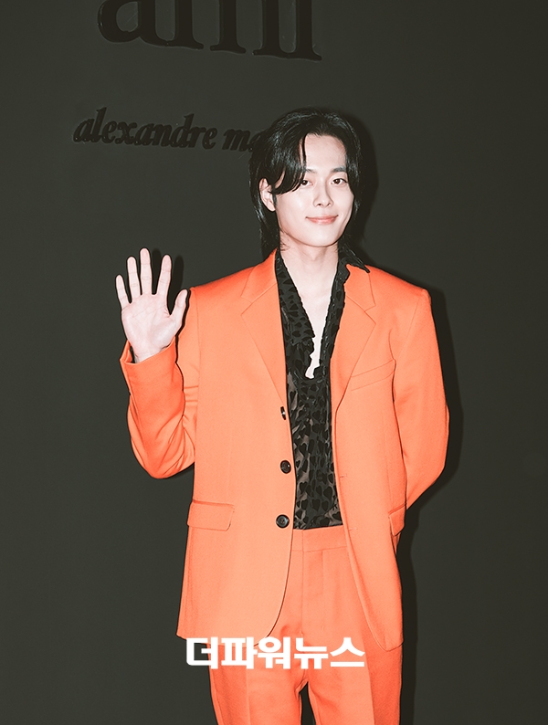 유선호, 패션쇼 포토월