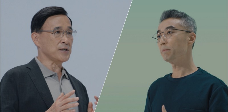 (왼쪽부터) 현대자동차그룹 연구개발본부장 박정국 사장, TaaS본부장 송창현 사장이 'Unlock the Software Age' 행사에서 SDV 비전을 발표하는 모습.(사진=현대자동차그룹)