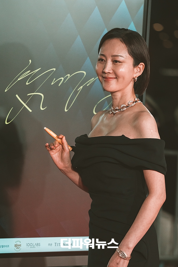 염정아, 청룡영화상 레드카펫