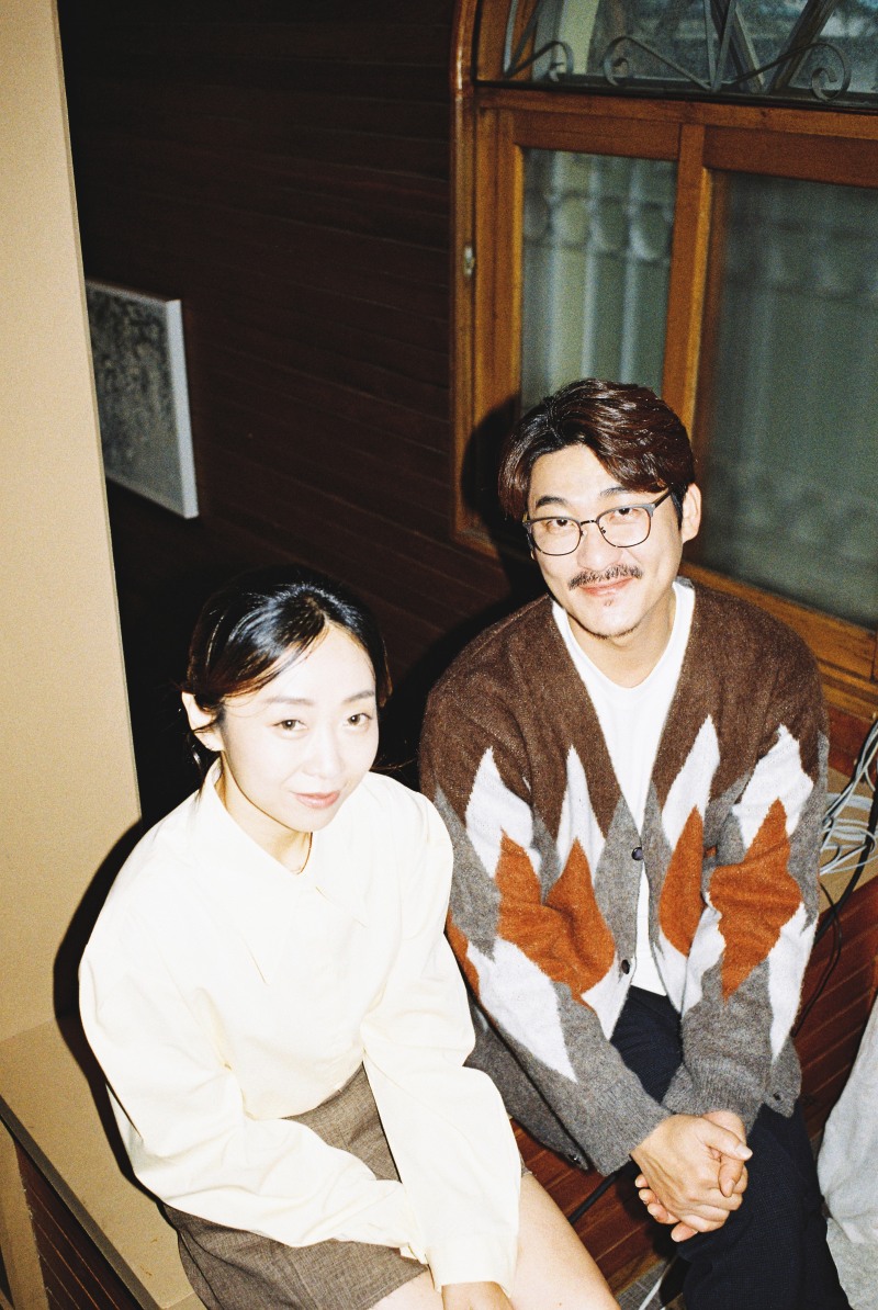 정흠밴드, 3년만에 신곡 ‘너의 손잡고’ 발매