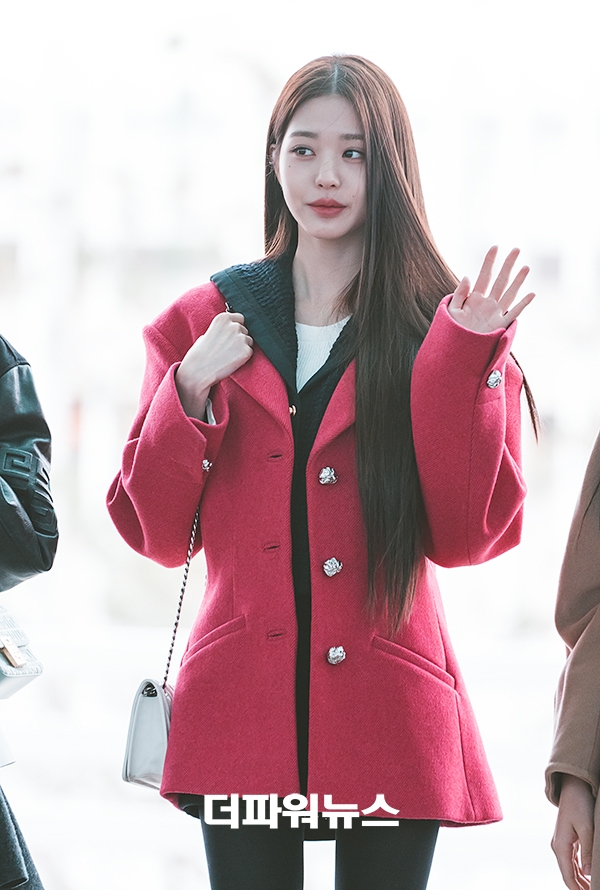아이브 장원영, 인천국제공항 출국