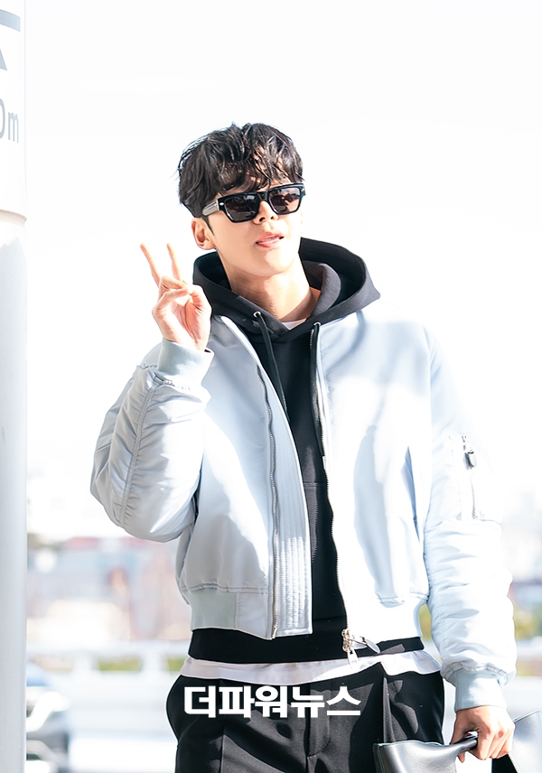 SF9 로운, 김포국제공항 출국
