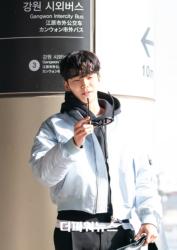 SF9 로운, 김포국제공항 출국