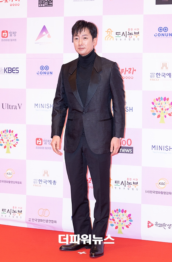 박해일, 제42회 황금촬영상 레드카펫