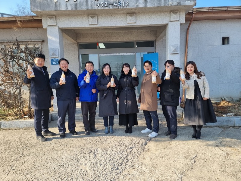 파주탁주를 방문한 경기도의회 국민의힘 정책위원회