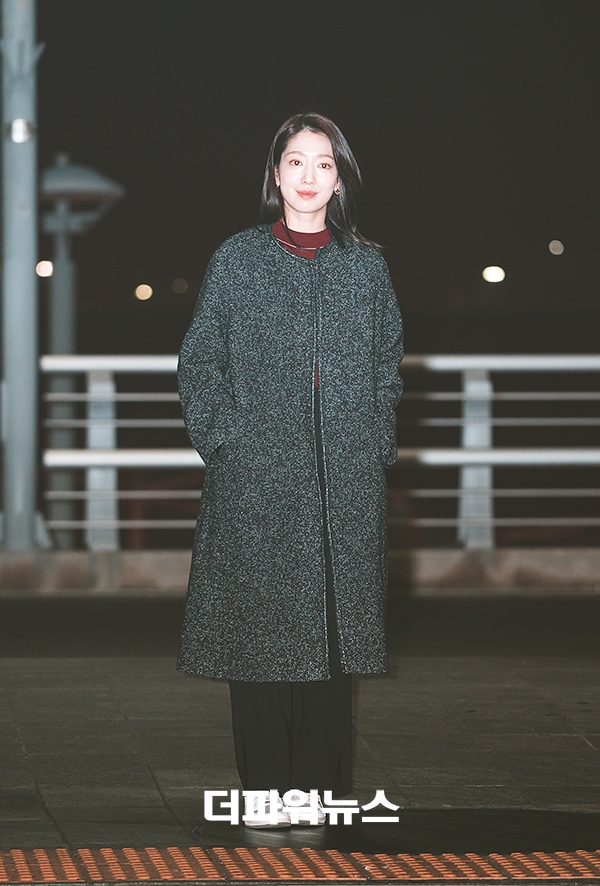 박신혜, 인천국제공항 출국