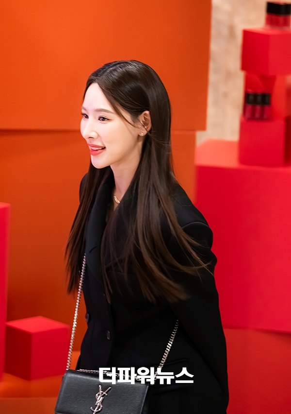 이나연, 포토월 행사