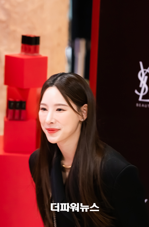 이나연, 포토월 행사