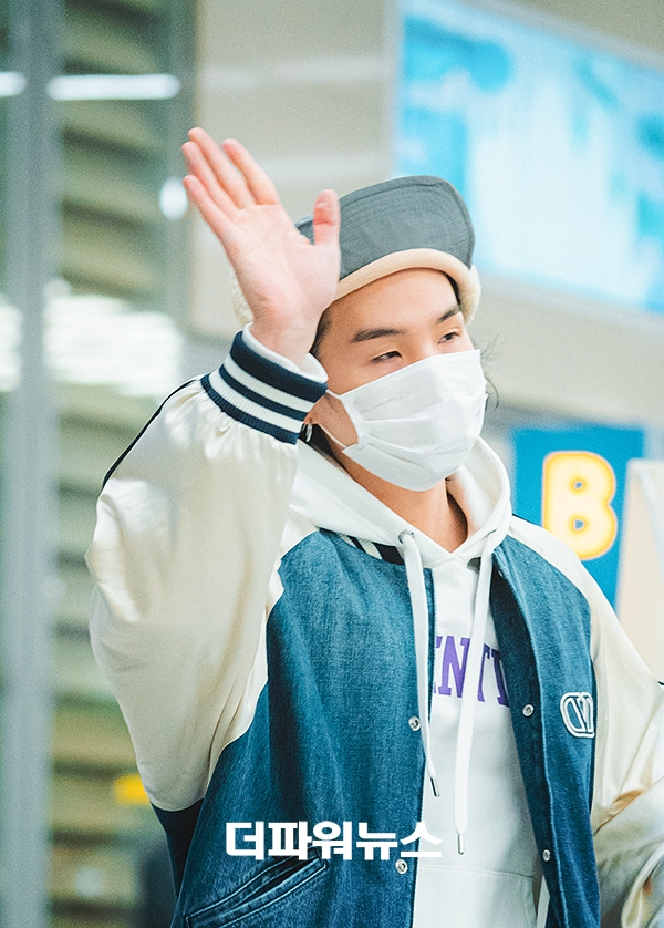 슈가, 인천국제공항 입국