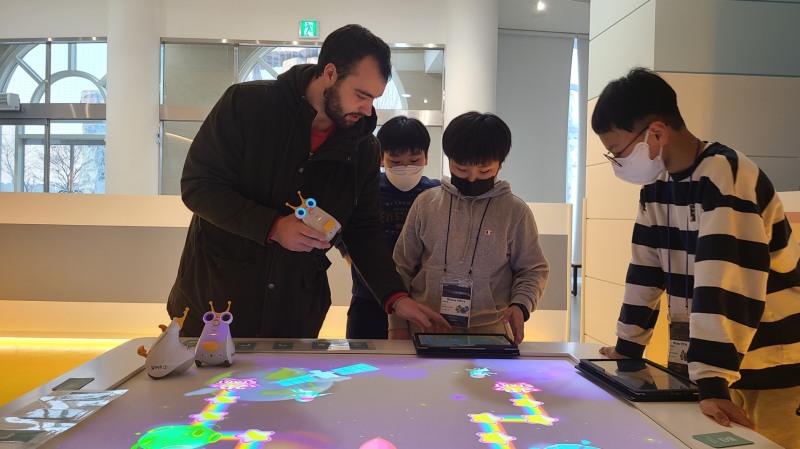 동계방학 영어캠프_원어민 강사와 함께하는 과학 체험