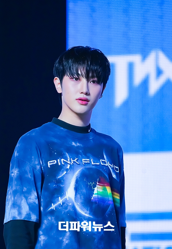 TNX 최태훈, 미니앨범 'Love Never Dies' 쇼케이스