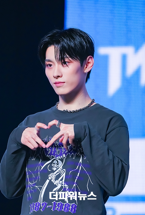 TNX 우경준, 미니앨범 'Love Never Dies' 쇼케이스